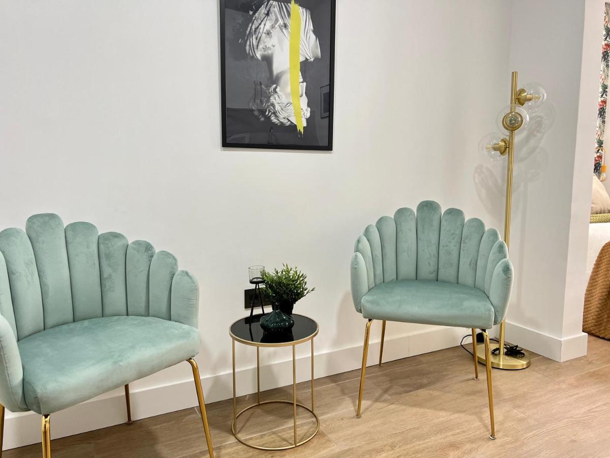 Crysoyle Apartment Barcelona Next To Camp Nou L'Hospitalet de Llobregat Bagian luar foto
